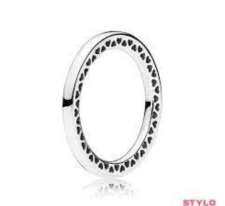 Anillo pandora corazones discount entrelazados
